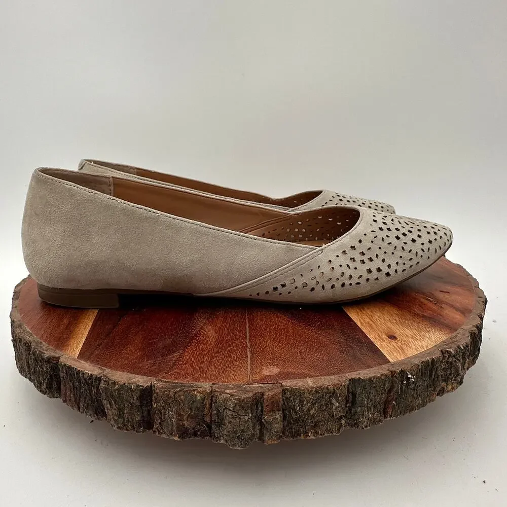 Vionic Carmela Ballet Flats Suede Pointed Toe Size 8 Tan EUC Preppy Quiet Luxury - Picture 4 of 10